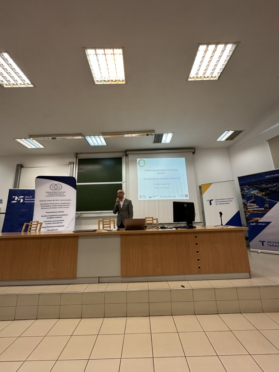 image_67200513