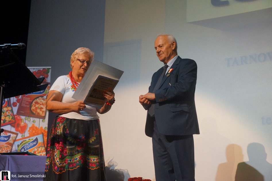 55-lat-firmy-Tarel-do-internetuJPG-205