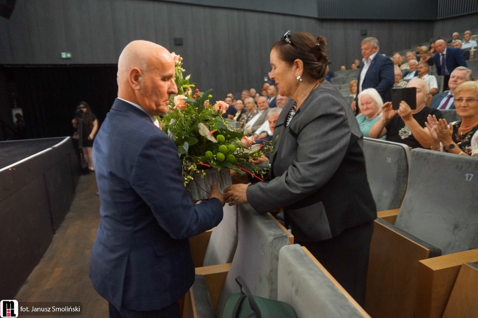 55-lat-firmy-Tarel-do-internetuJPG-232