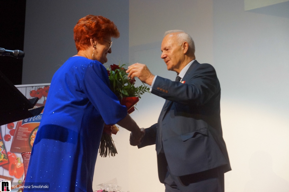 55-lat-firmy-Tarel-do-internetuJPG-245