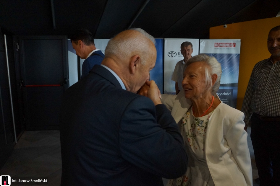 55-lat-firmy-Tarel-do-internetuJPG-25