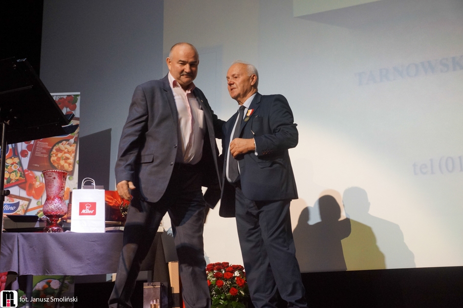 55-lat-firmy-Tarel-do-internetuJPG-259