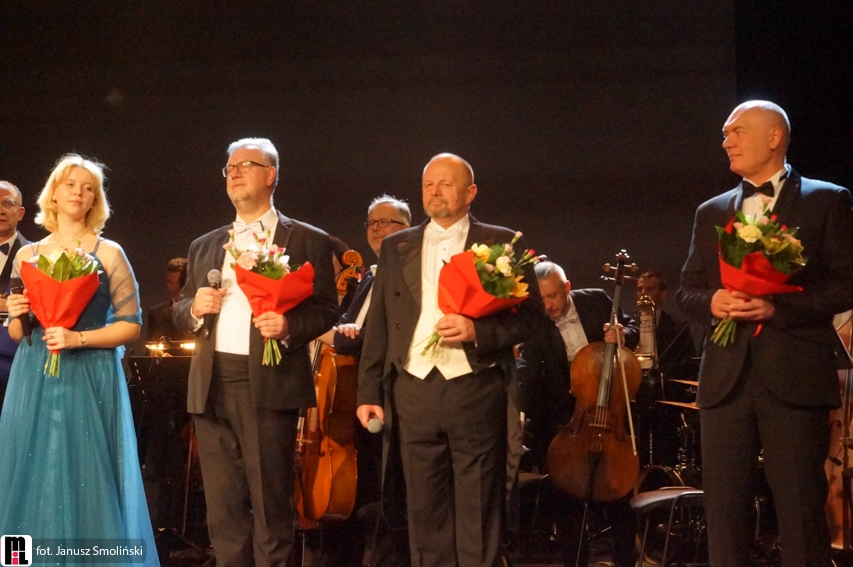 koncert-swiateczno-noworoczny-90