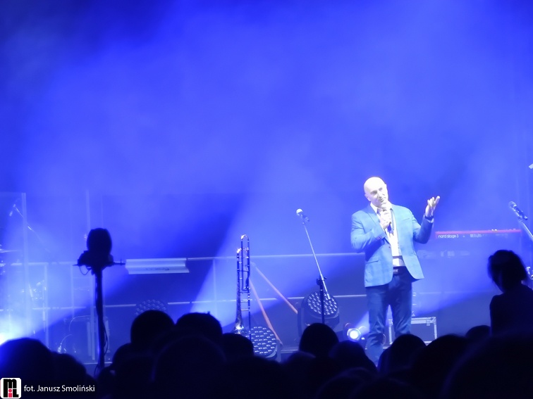 Skrzyszow-koncert-Golec-uOrkiestra_-Fot.-Janusz-Smolinski-10