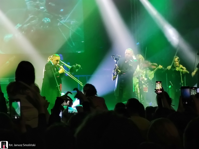 Skrzyszow-koncert-Golec-uOrkiestra_-Fot.-Janusz-Smolinski-5