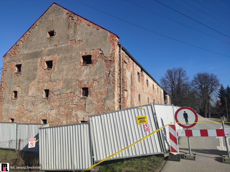 Spichlerz-w-Radlowie_-Fot.-Janusz-Smolinski-2