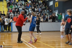 Harlem-Globetrotters-Mark-Brzezinski-09654