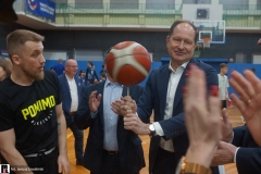 Harlem-Globetrotters-Mark-Brzezinski-09667
