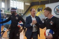 Harlem-Globetrotters-Mark-Brzezinski-09675