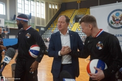 Harlem-Globetrotters-Mark-Brzezinski-09676