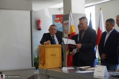 zdjecia-z-sesji-powiatu-tarnowskiego-00187