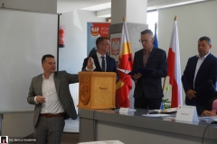 zdjecia-z-sesji-powiatu-tarnowskiego-00219