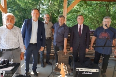W-winnicy-panstwa-Kaminskich-01048