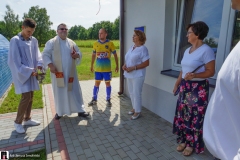 Nowa-murawa-i-szatnie-w-Medrzechowie-01667