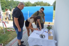 Nowa-murawa-i-szatnie-w-Medrzechowie-01676