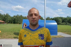 Nowa-murawa-i-szatnie-w-Medrzechowie-01683