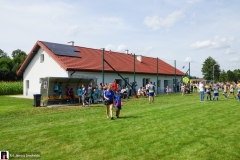 Nowa-murawa-i-szatnie-w-Medrzechowie-01691