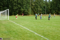 Nowa-murawa-i-szatnie-w-Medrzechowie-01764