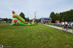 Nowa-murawa-i-szatnie-w-Medrzechowie-01777