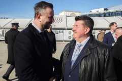 Nowe-tablice-na-Grobie-Nieznanego-Zolnierza-1