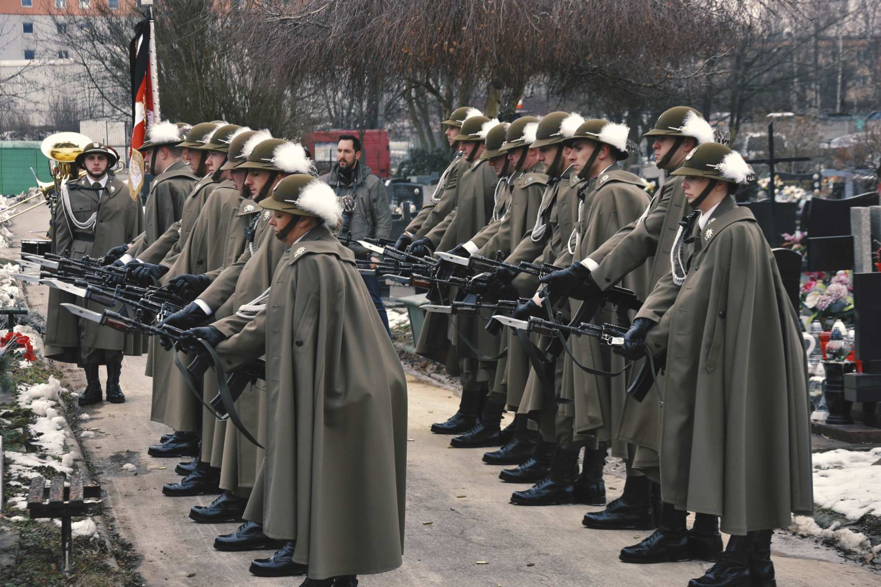 Pogrzeb-sp.-plk.-prof.-dr.-hab.-Wojciecha-Narebskiego-19