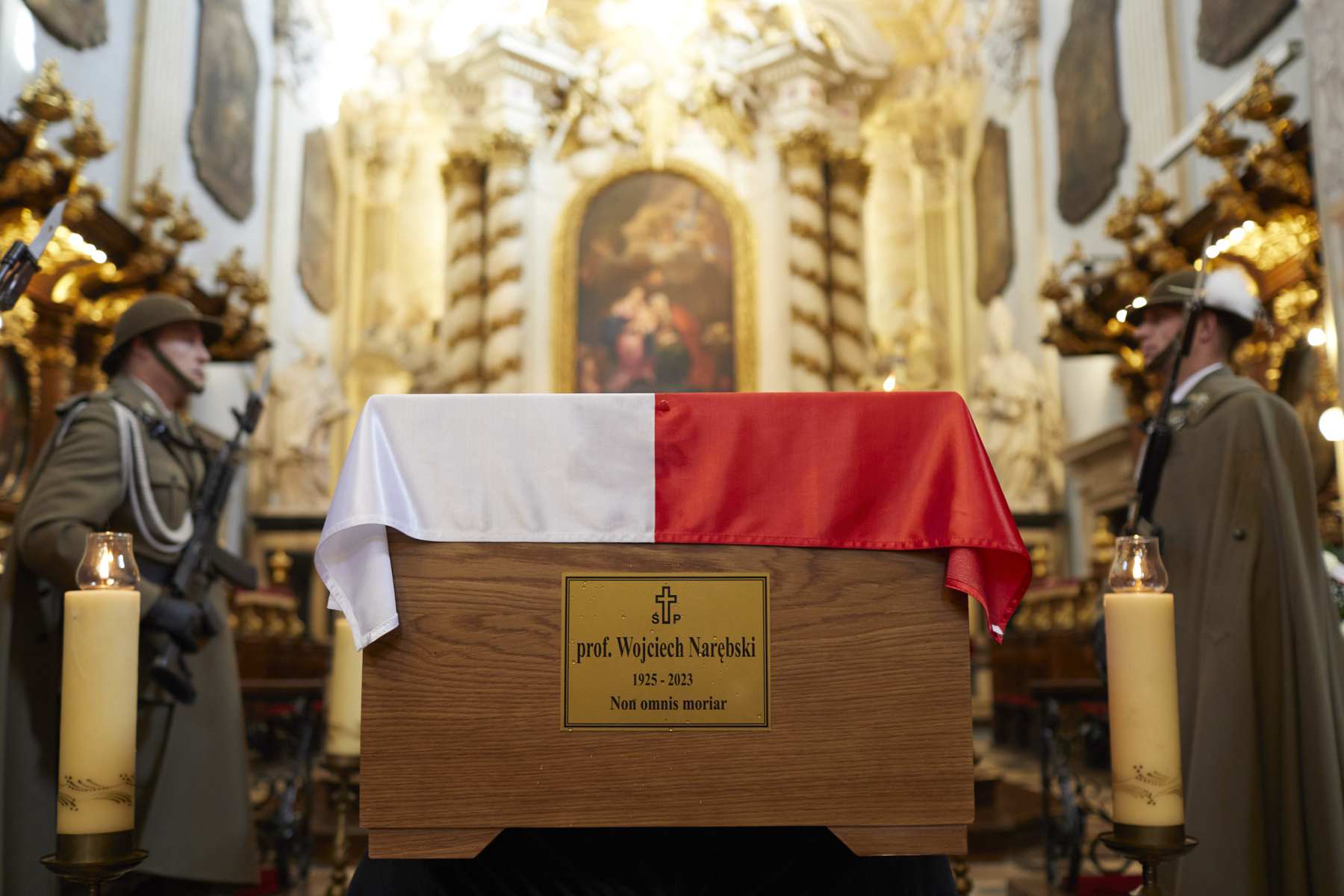 Pogrzeb-sp.-plk.-prof.-dr.-hab.-Wojciecha-Narebskiego-22