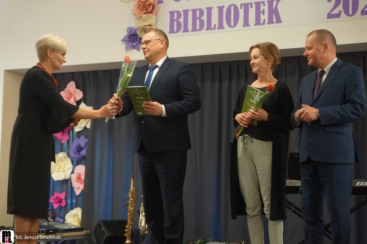 powiatowy-dzien-bibliotek-128