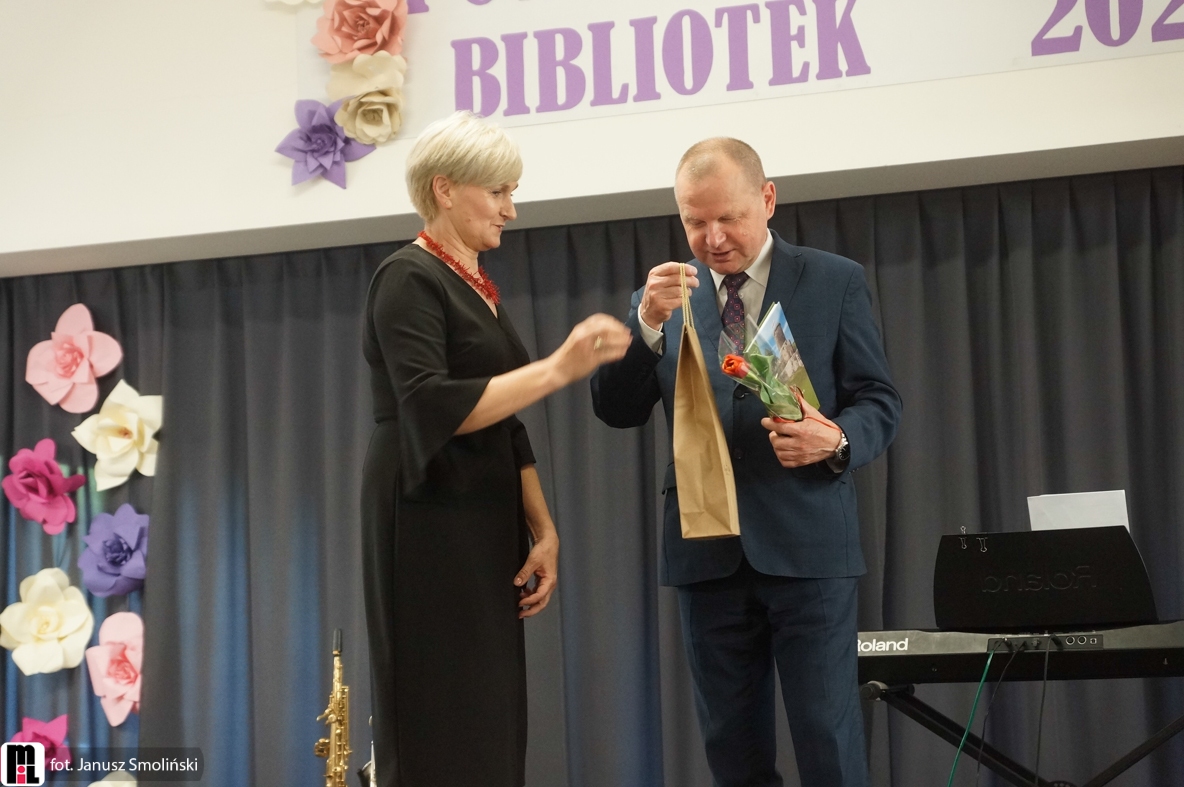 powiatowy-dzien-bibliotek-153