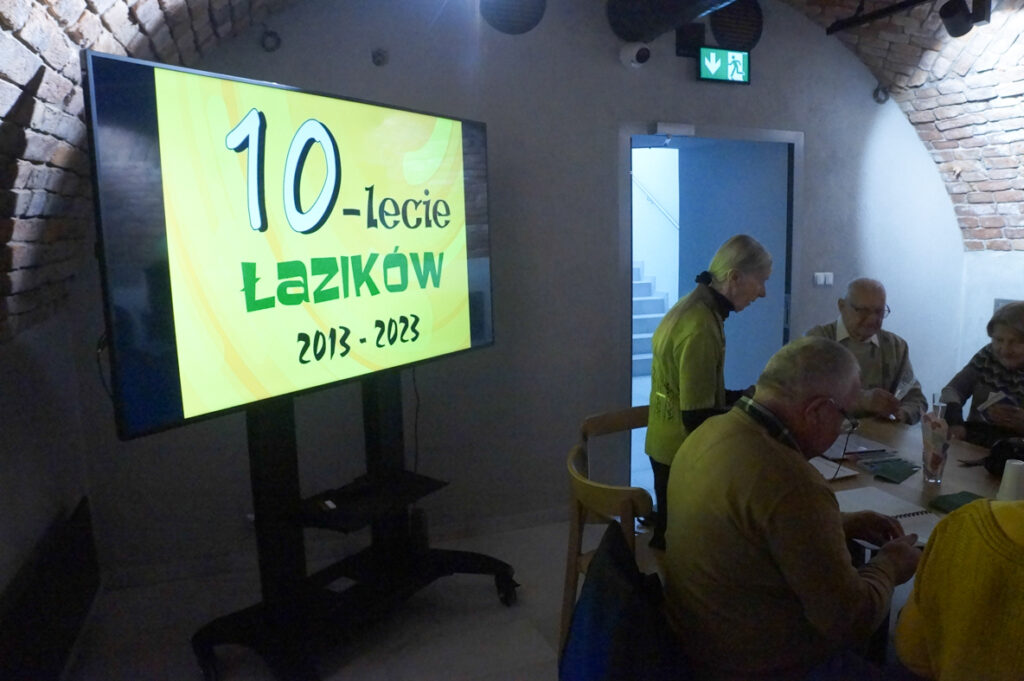 Tarnów/ Nie ma starych lat, są tylko młode serca czyli 10 lat Łazików